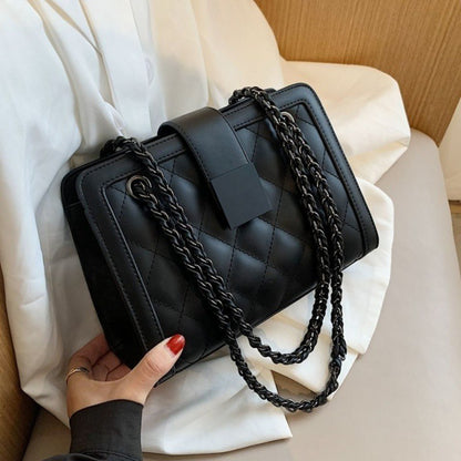 Winter Chains Shoulder Crossbody