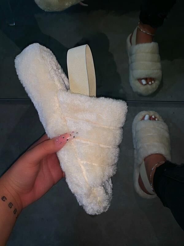 Klassy Swag Open-Toe Plush Slippers